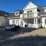 Dworek Marino Kolobrzeg Apartamento