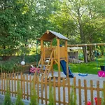 Dworek Marino Kolobrzeg גרצי'יבובו