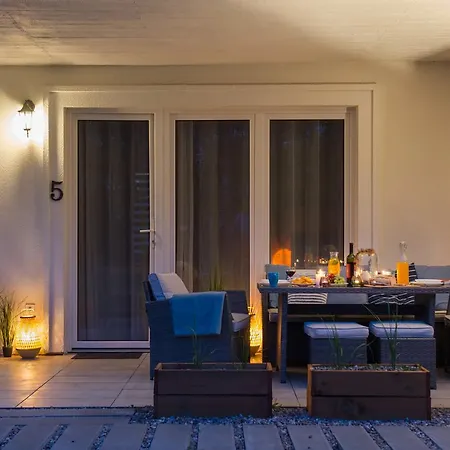 Dworek Marino Kolobrzeg Apartment *