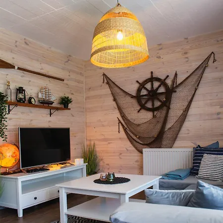 公寓 Dworek Marino Kolobrzeg 格里兹鲍