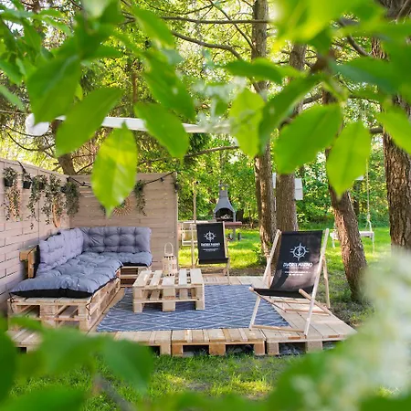 Dworek Marino Kolobrzeg 格里兹鲍