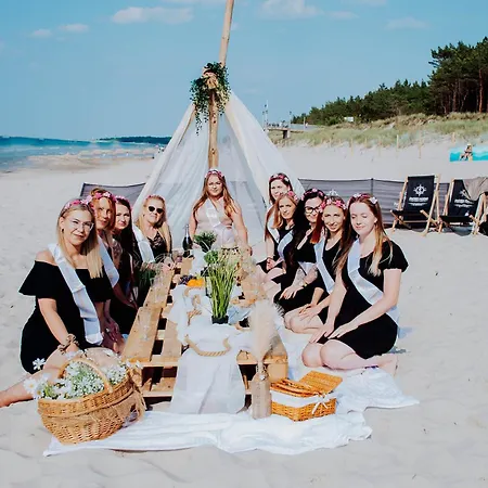 Dworek Marino Kolobrzeg Apartamento *