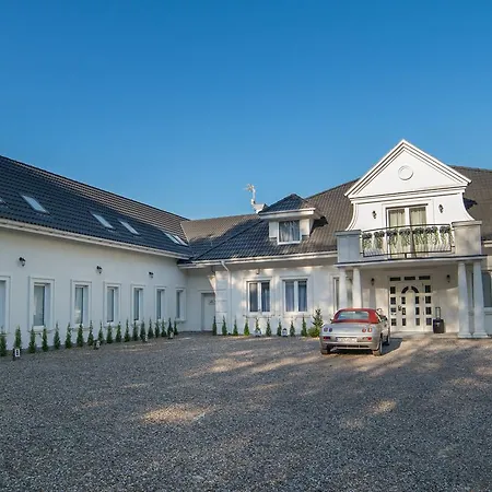 Dworek Marino Kolobrzeg