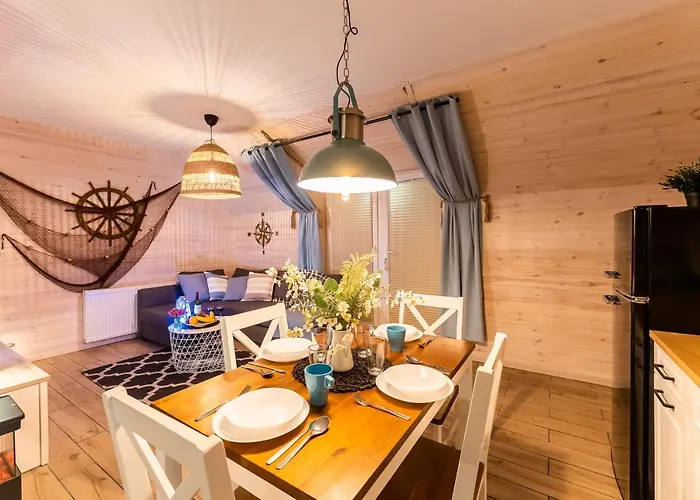 Dworek Marino Kolobrzeg 公寓 格里兹鲍