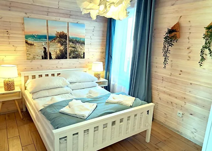 Dworek Marino Kolobrzeg * 格里兹鲍