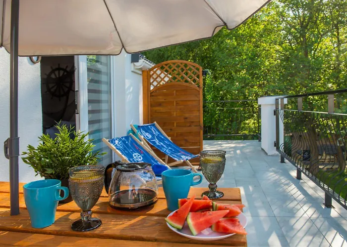 Dworek Marino Kolobrzeg 格里兹鲍