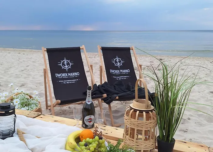 Dworek Marino Kolobrzeg * 格里兹鲍