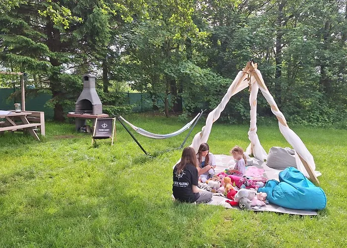 Dworek Marino Kolobrzeg 公寓 格里兹鲍